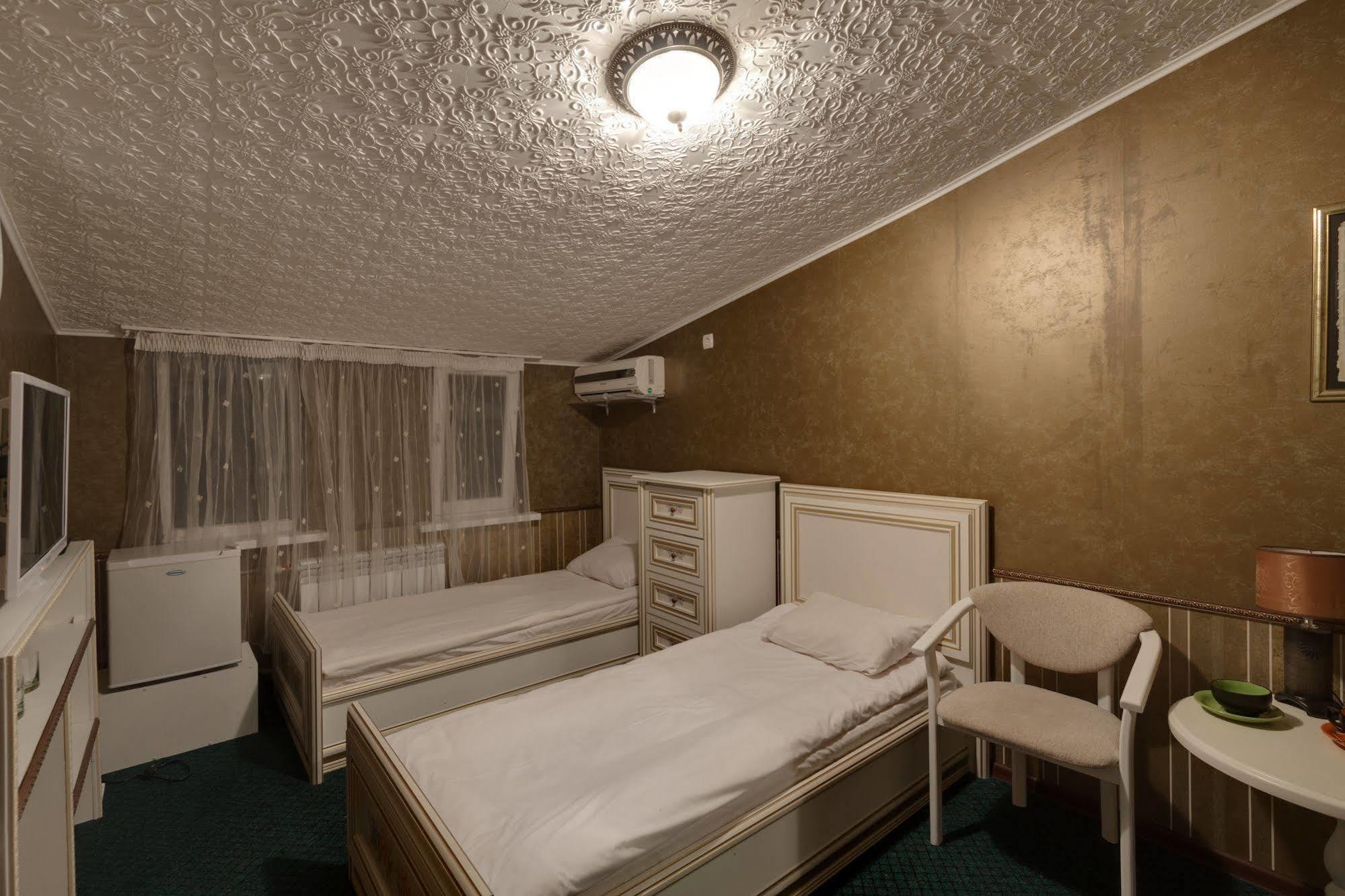 Pokrovsky Kiev Bagian luar foto
